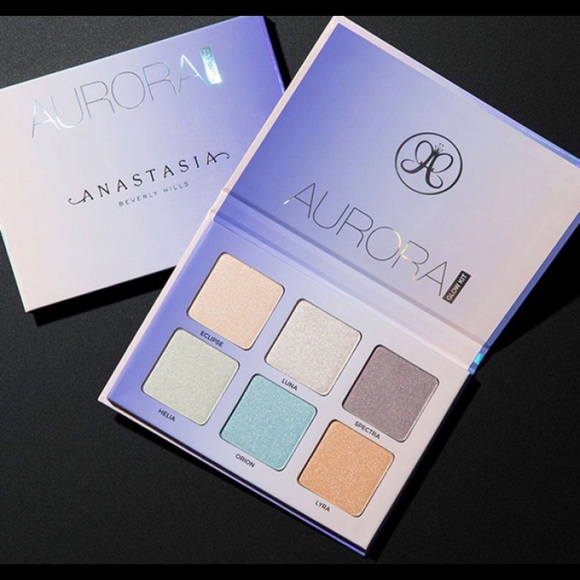 Anastasia Beverly Hills Other - New Anastasia of Beverly Hills Aurora Glow Kit